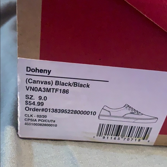 All black vans low - Picture 3 of 3